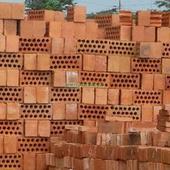 福建建材運(yùn)輸隊(duì) 福建廈門(mén)承運(yùn)工、地沙石、土方、石粉等一切建材_建筑材料欄目